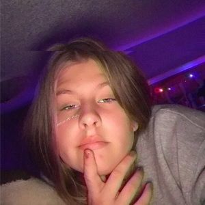 Meet your Posher, Brenna